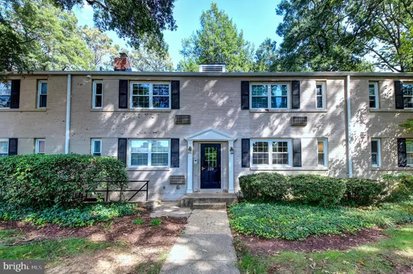 229 N GEORGE MASON DR #229-3, Arlington, VA 22203