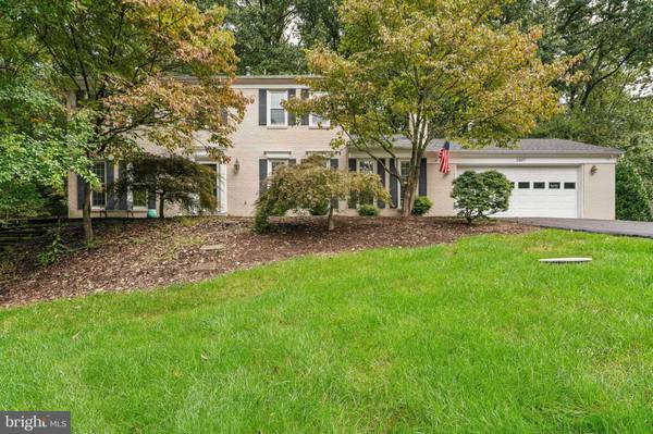 2807 BREE HILL RD, Oakton, VA 22124