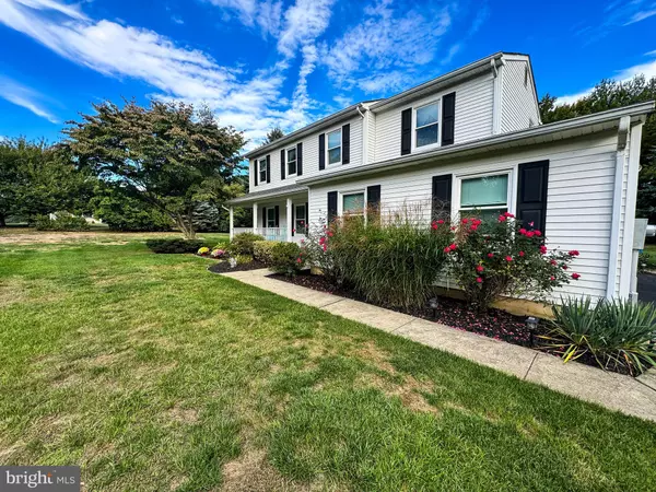 Cream Ridge, NJ 08514,15 LONG ACRE DR