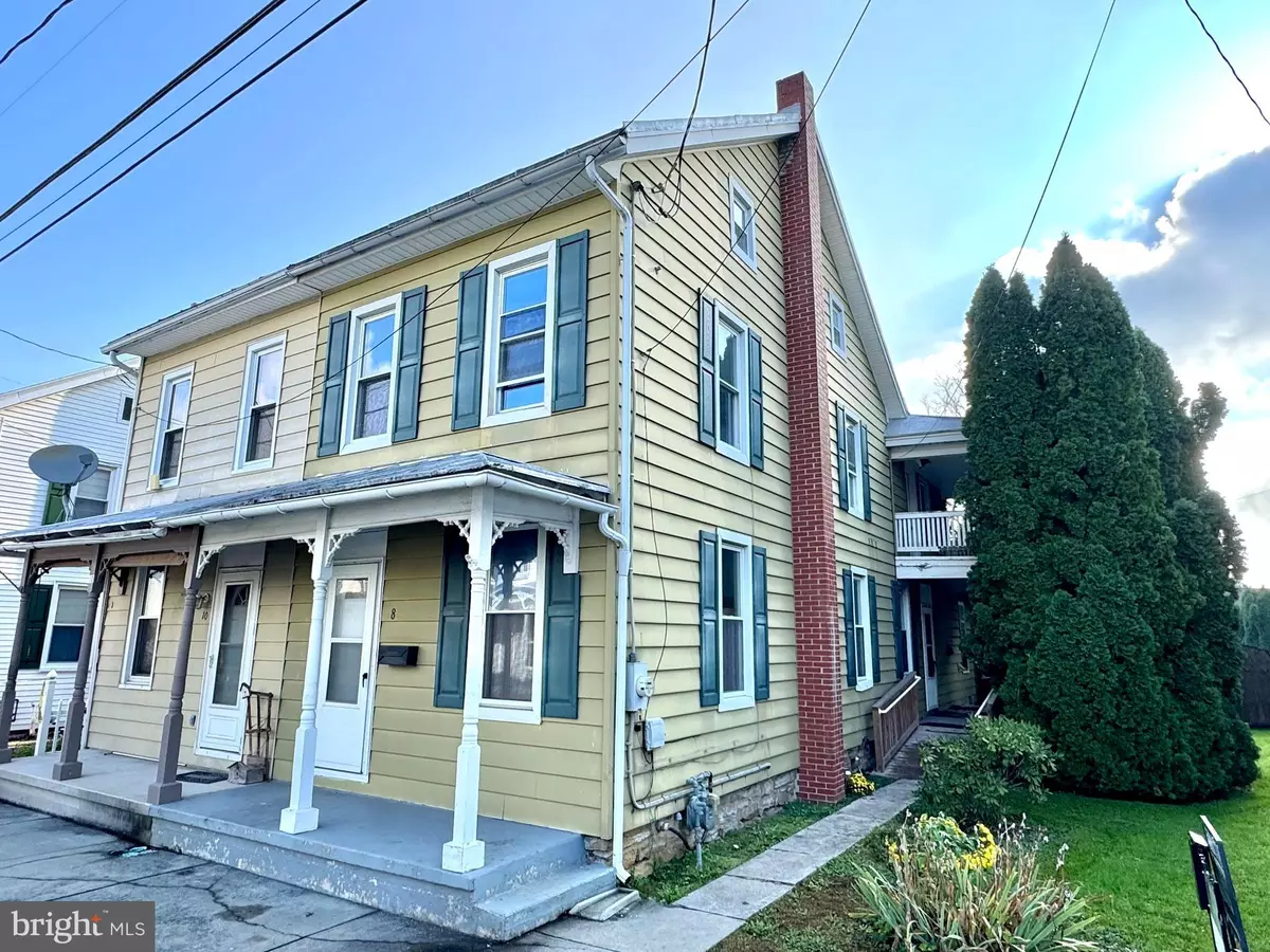 Richland, PA 17087,8 N RACE ST