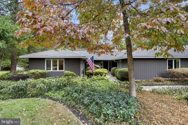 42 RABBIT RUN RD,  Rose Valley,  PA 19086