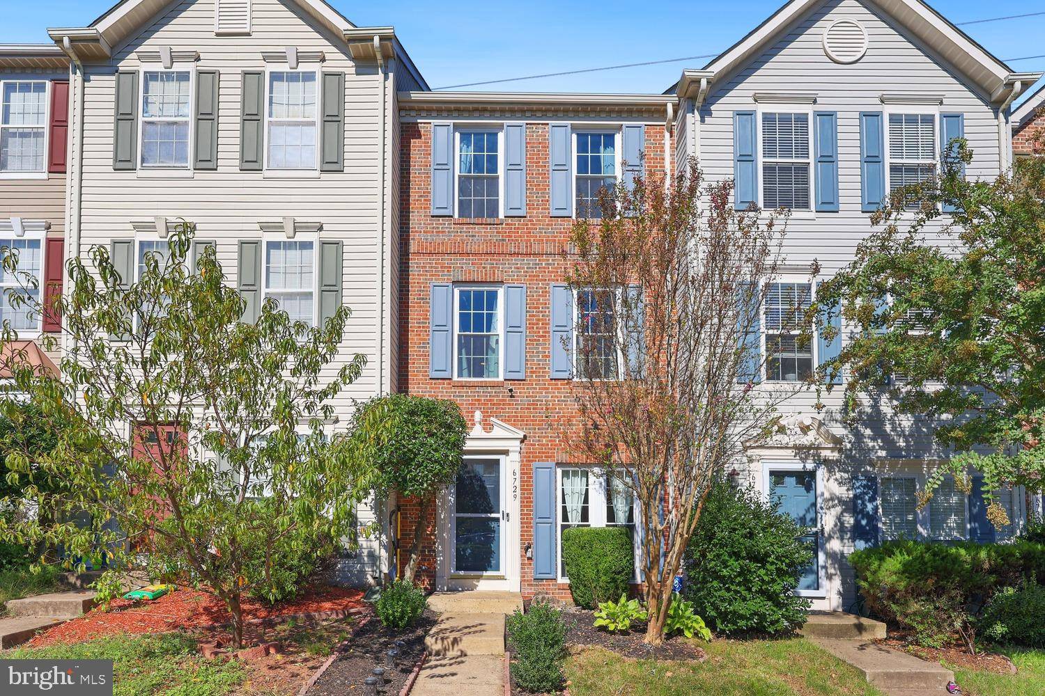 6729 STONE MAPLE TER, Centreville, VA 20121