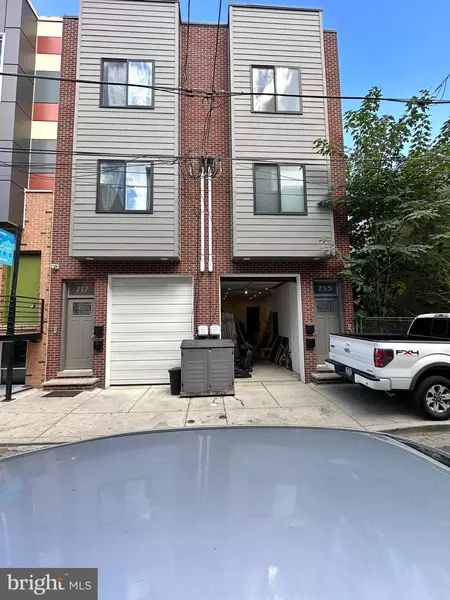 715 CANTRELL ST, Philadelphia, PA 19148