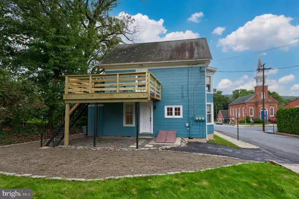 Marietta, PA 17547,302 E MARKET ST