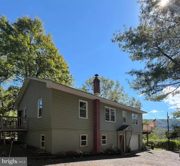 83 DENVER TRL, Berkeley Springs, WV 25411