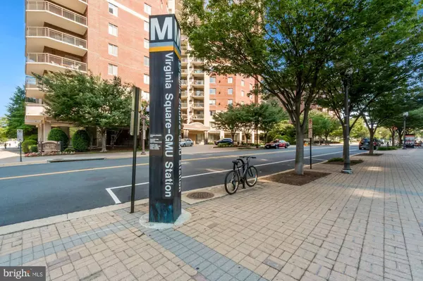 Arlington, VA 22201,901 N MONROE ST N #1508