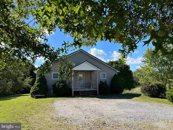 427 MILLER RD, Millersburg, PA 17061