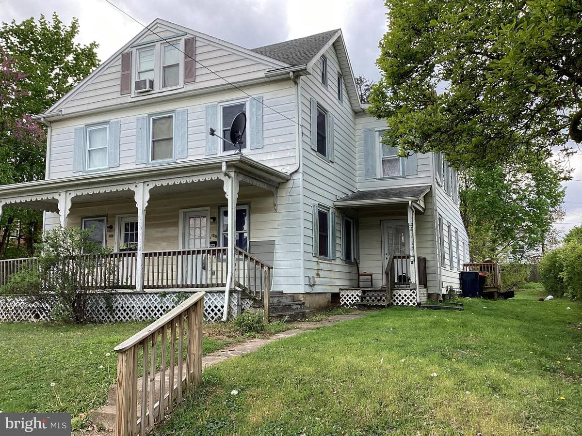 Oxford, PA 19363,132 134 N 3RD ST