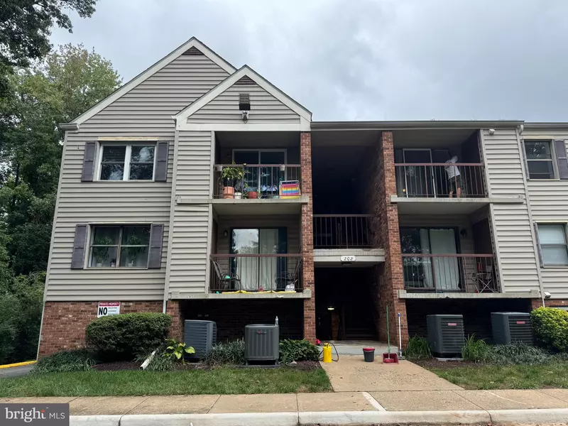 202 BUCKINGHAM LN #302, Stafford, VA 22556