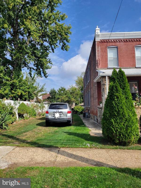 Philadelphia, PA 19111,531-533 BENNER ST