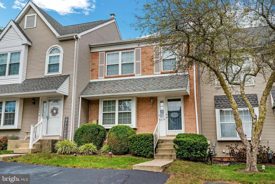 1219 WINDMILL, Norristown, PA 19403