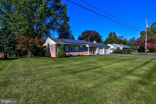 Willow Street, PA 17584,316 HOMECREST DR