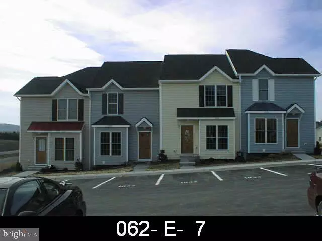 Harrisonburg, VA 22802,1032 JOHN HANCOCK PL