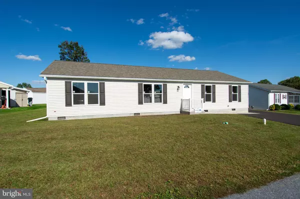 72 WESTVIEW TER, Womelsdorf, PA 19567