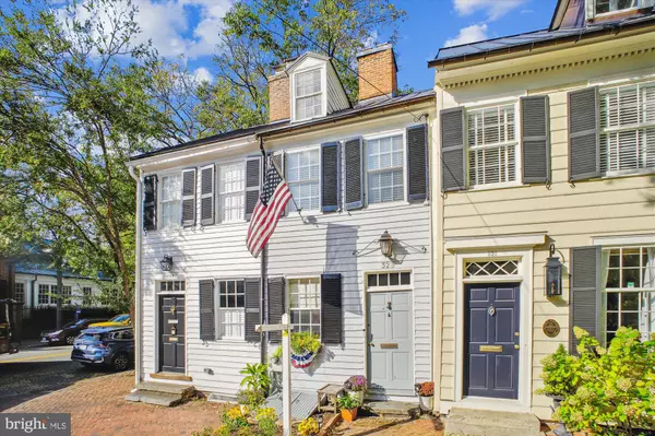 323 DUKE ST, Alexandria, VA 22314