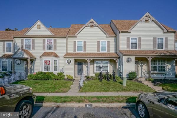 52 KNOLL DR, Blackwood, NJ 08012