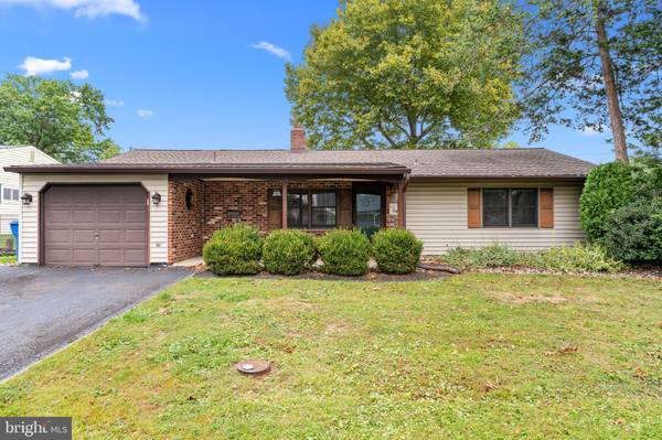 28 GAPING ROCK RD, Levittown, PA 19057