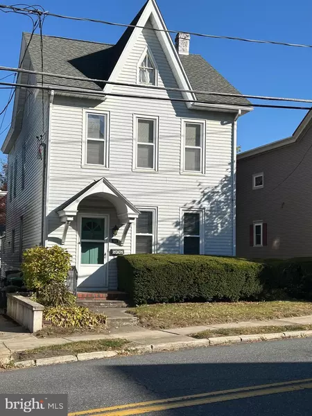 420 W MARKET ST, Orwigsburg, PA 17961