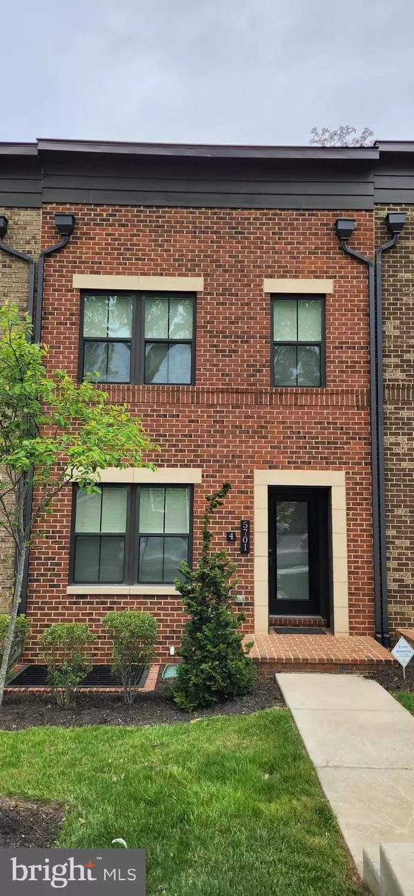 5701 11TH ST N #4,  Arlington,  VA 22205