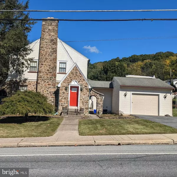 2103 ELIZABETH AVE, Reading, PA 19605