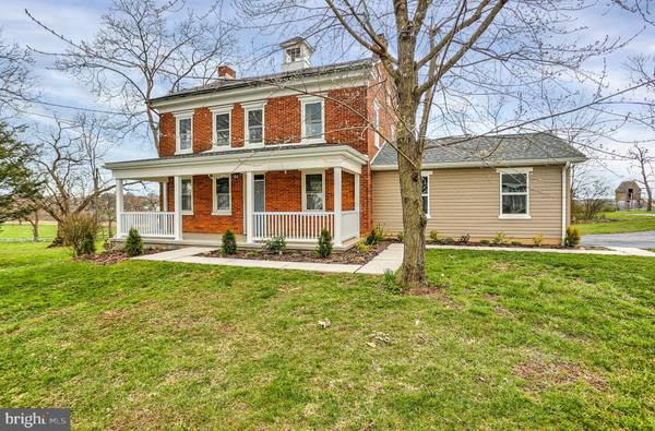 625 S PLEASANT AVE, Dallastown, PA 17313