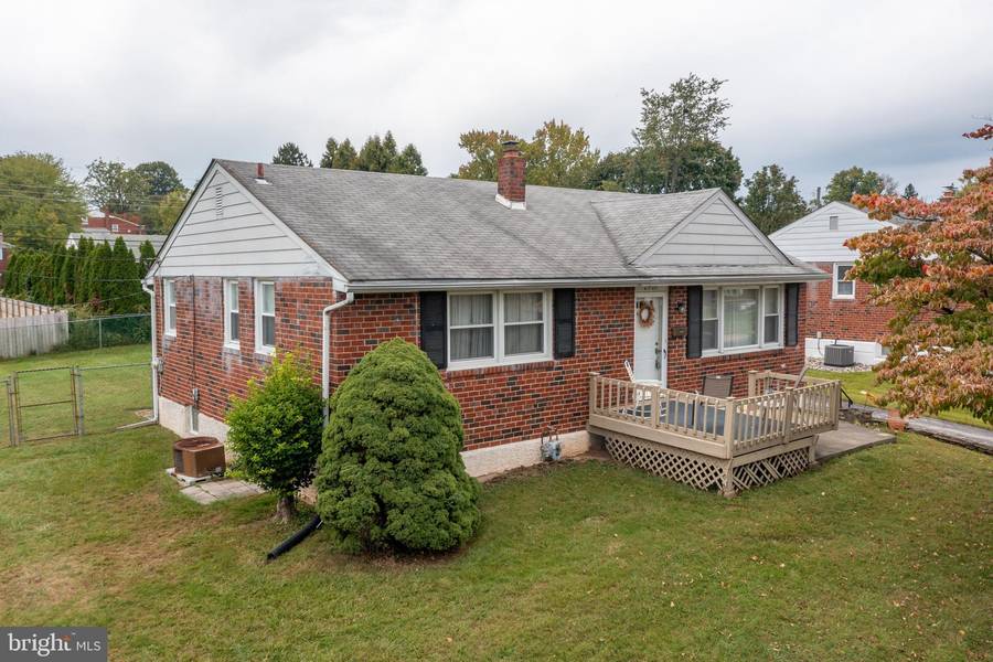 2909 DERMOND RD, Norristown, PA 19403