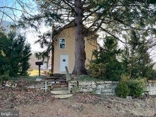 49 S 3RD ST,  Cressona,  PA 17929