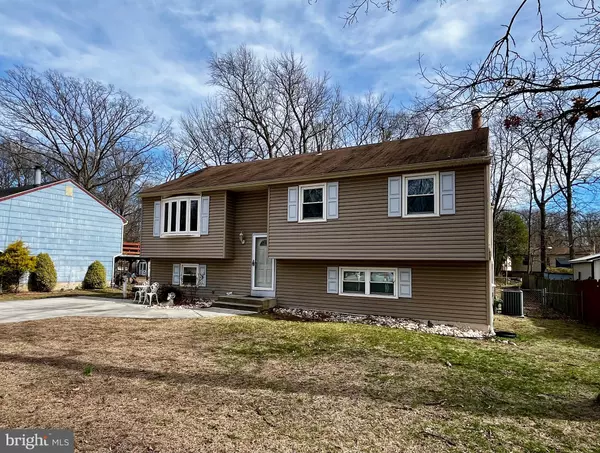 525 ELBERNE AVE, West Deptford, NJ 08093
