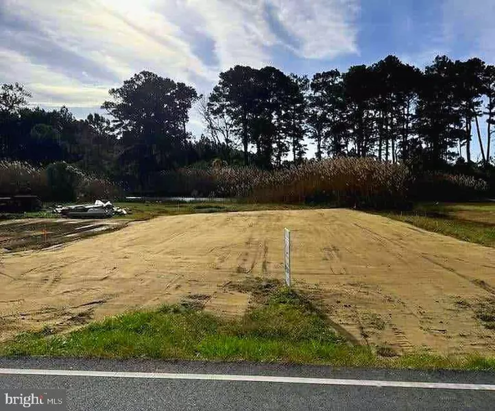 MAIN ST, Chincoteague, VA 23336