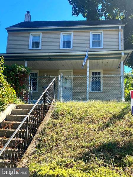 22 MAIN ST, Swedesboro, NJ 08085