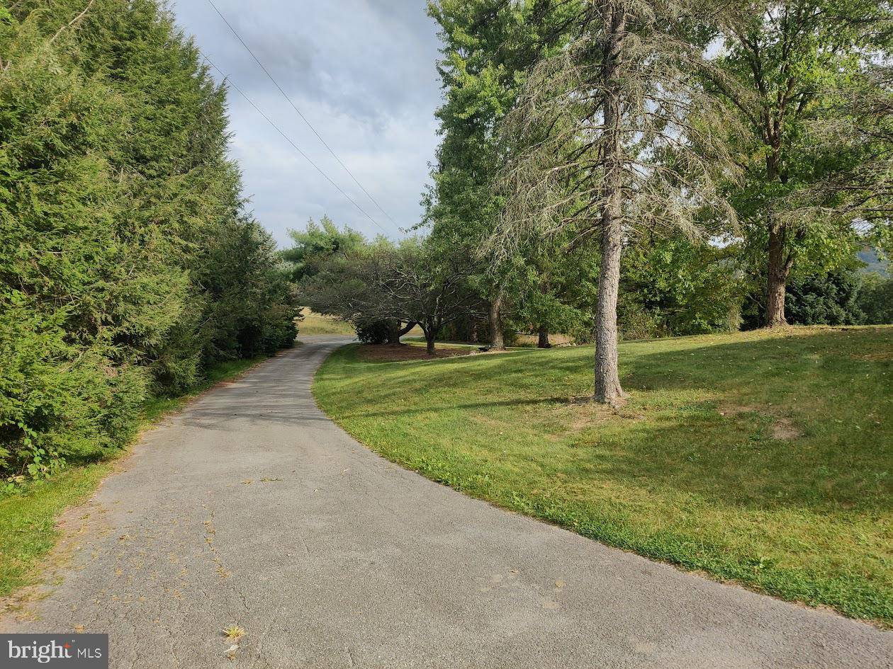 Mc Connellsburg, PA 17233,339 HICKORY HOLLOW LANE