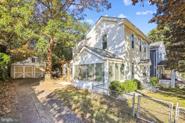 Mount Rainier, MD 20712,4212 29TH ST