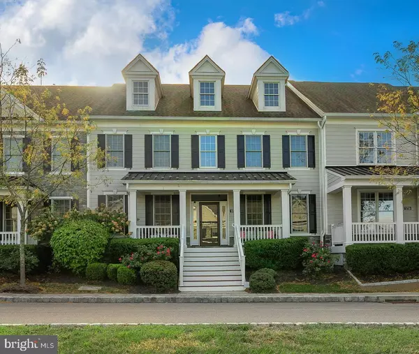 3728 LISETER GDNS, Newtown Square, PA 19073