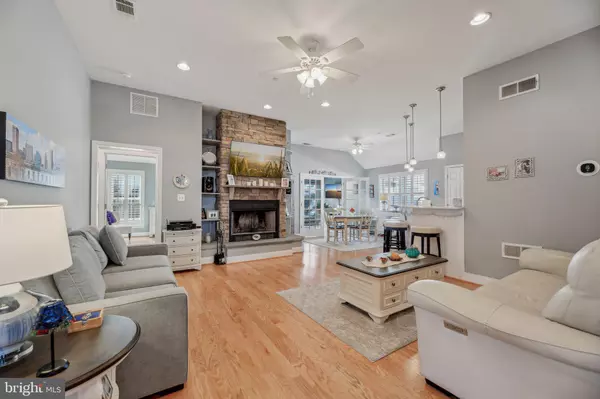 Catonsville, MD 21228,513 DORCHESTER RD