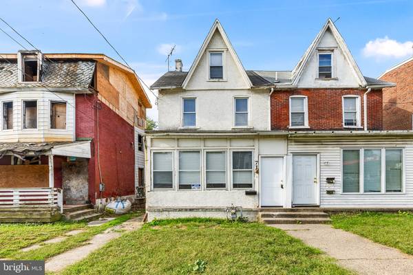 714 HIGHLAND AVE, Chester, PA 19013