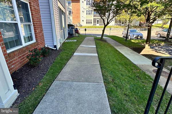 Glen Burnie, MD 21060,6524 CLEAR DROP CT #202