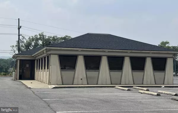 Martinsburg, WV 25401,205 S VIKING WAY