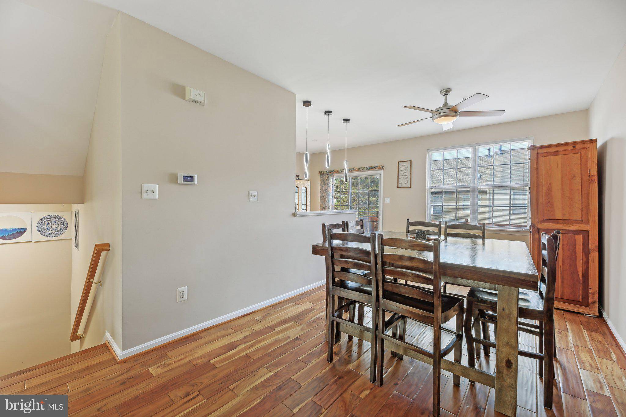 Laurel, MD 20724,8204 FINCHLEIGH ST