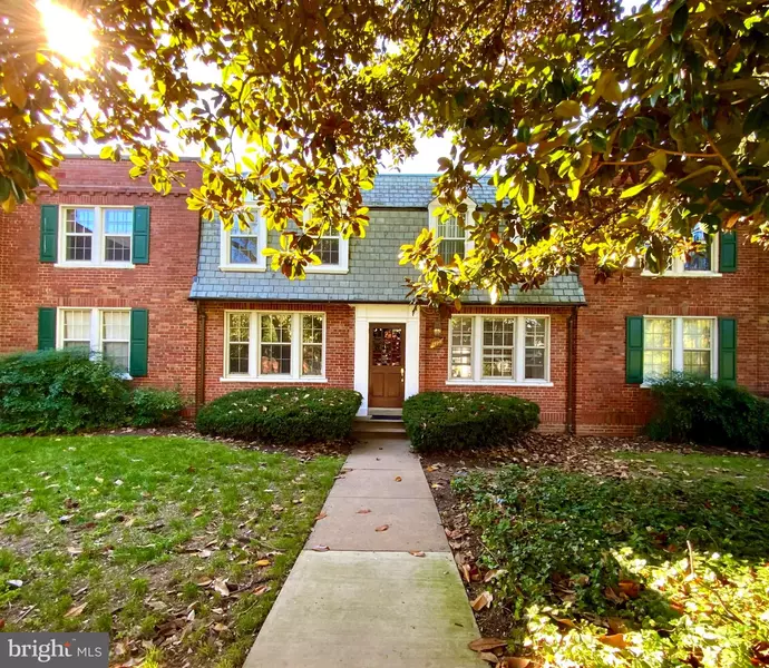 1724 QUEENS LN #176, Arlington, VA 22201