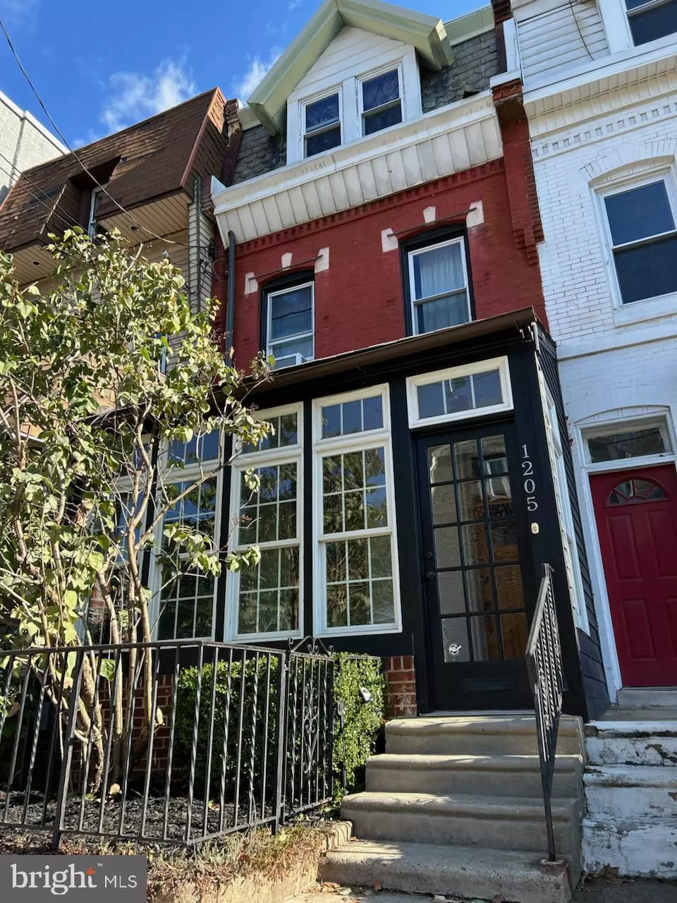 Philadelphia, PA 19143,1205 S 46TH ST