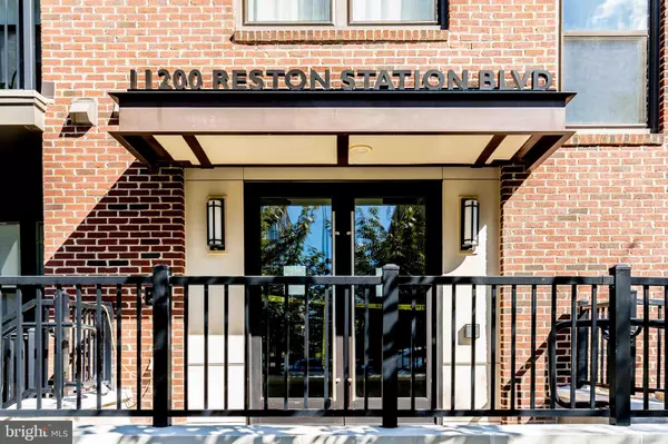 11200 RESTON STATION BLVD #205, Reston, VA 20190