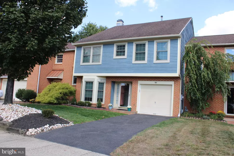 10 WILTSIRE CT, Medford, NJ 08055