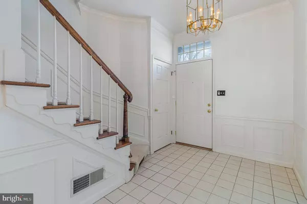 Mechanicsburg, PA 17050,17 KENSINGTON SQ