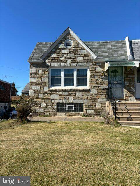 Philadelphia, PA 19152,8120 LEONARD ST