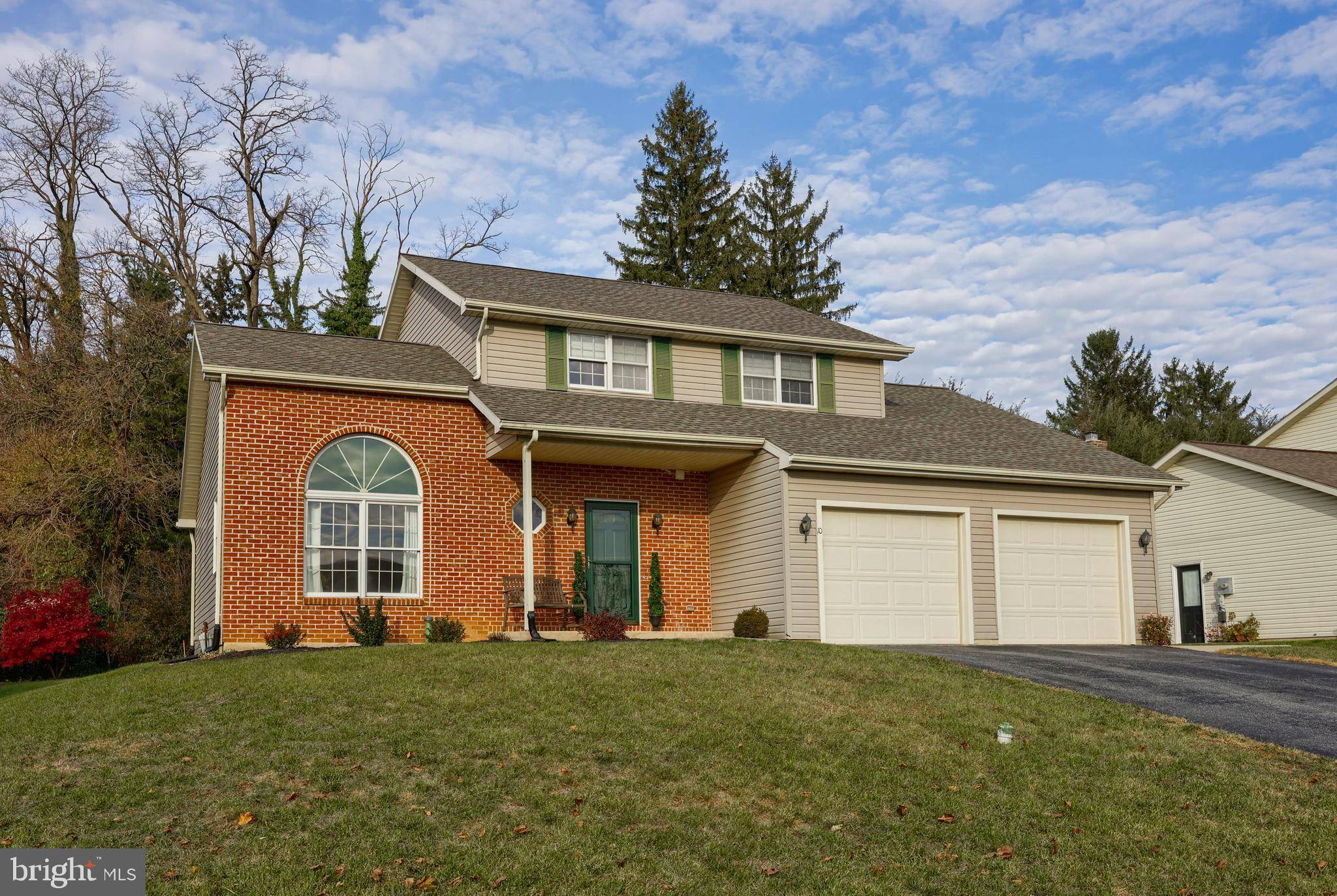 Lebanon, PA 17042,10 FOXCHASE LN