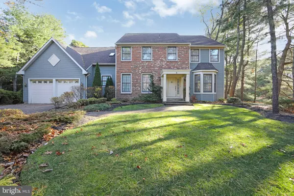 5 CLIFTON CT,  Voorhees,  NJ 08043