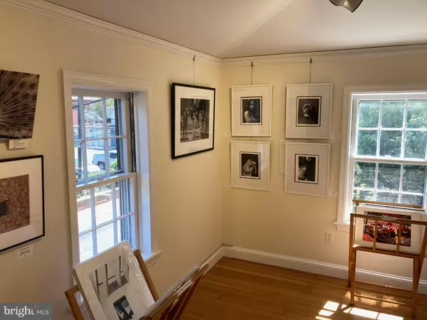 Hopewell, NJ 08525,14 MERCER ST