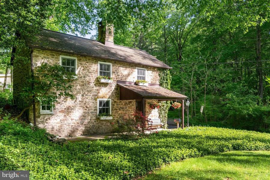 2928 ASH MILL RD, Doylestown, PA 18902