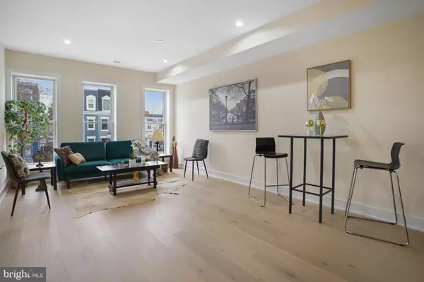 Washington, DC 20003,329 16TH ST SE