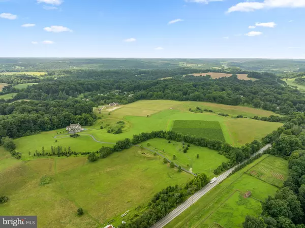 West Chester, PA 19382,1484 W STRASBURG RD